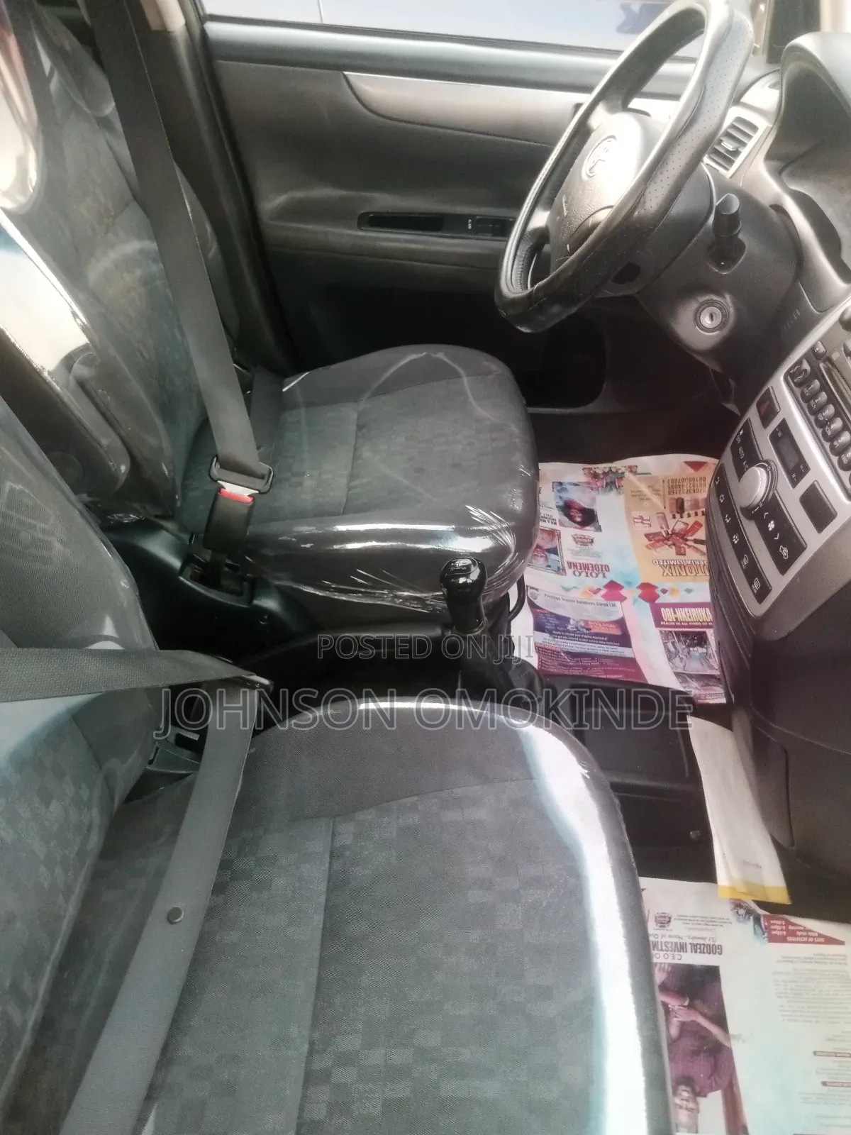 Toyota Avensis Verso 2006 Green