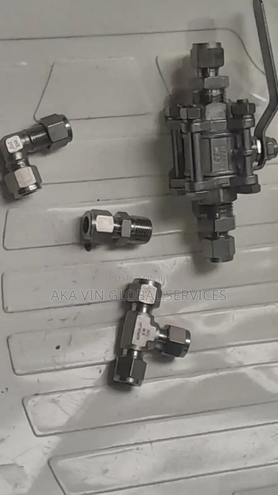 Stainless Steel 3-Piece 60 Series Ball Valve,