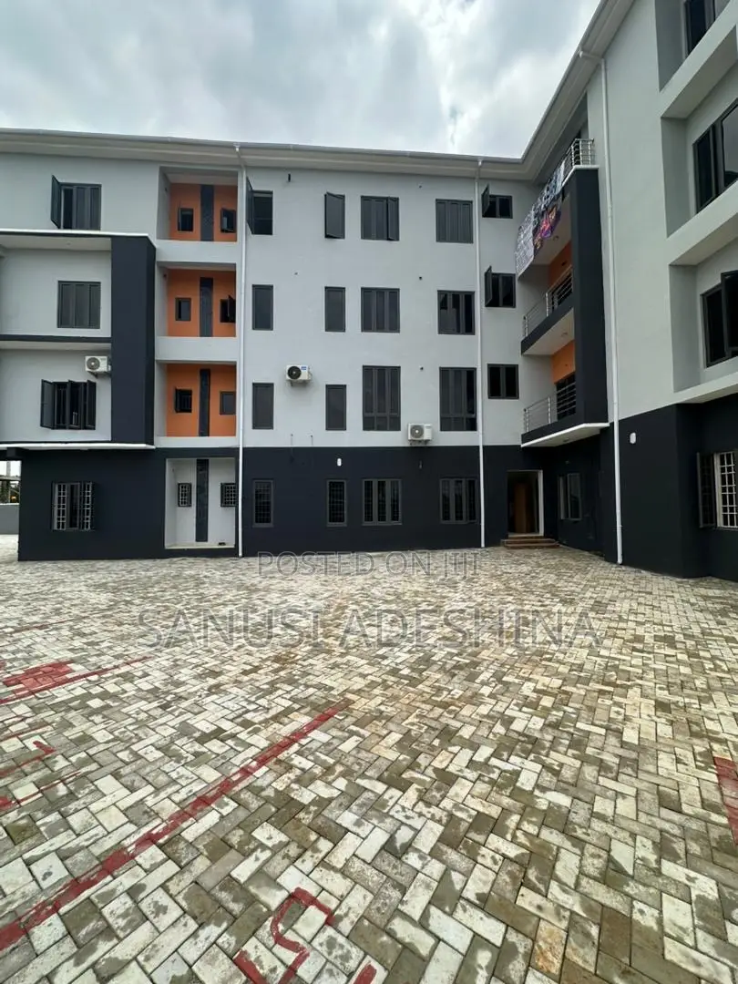 3bdrm Block of Flats in Jahi Gilmore for sale