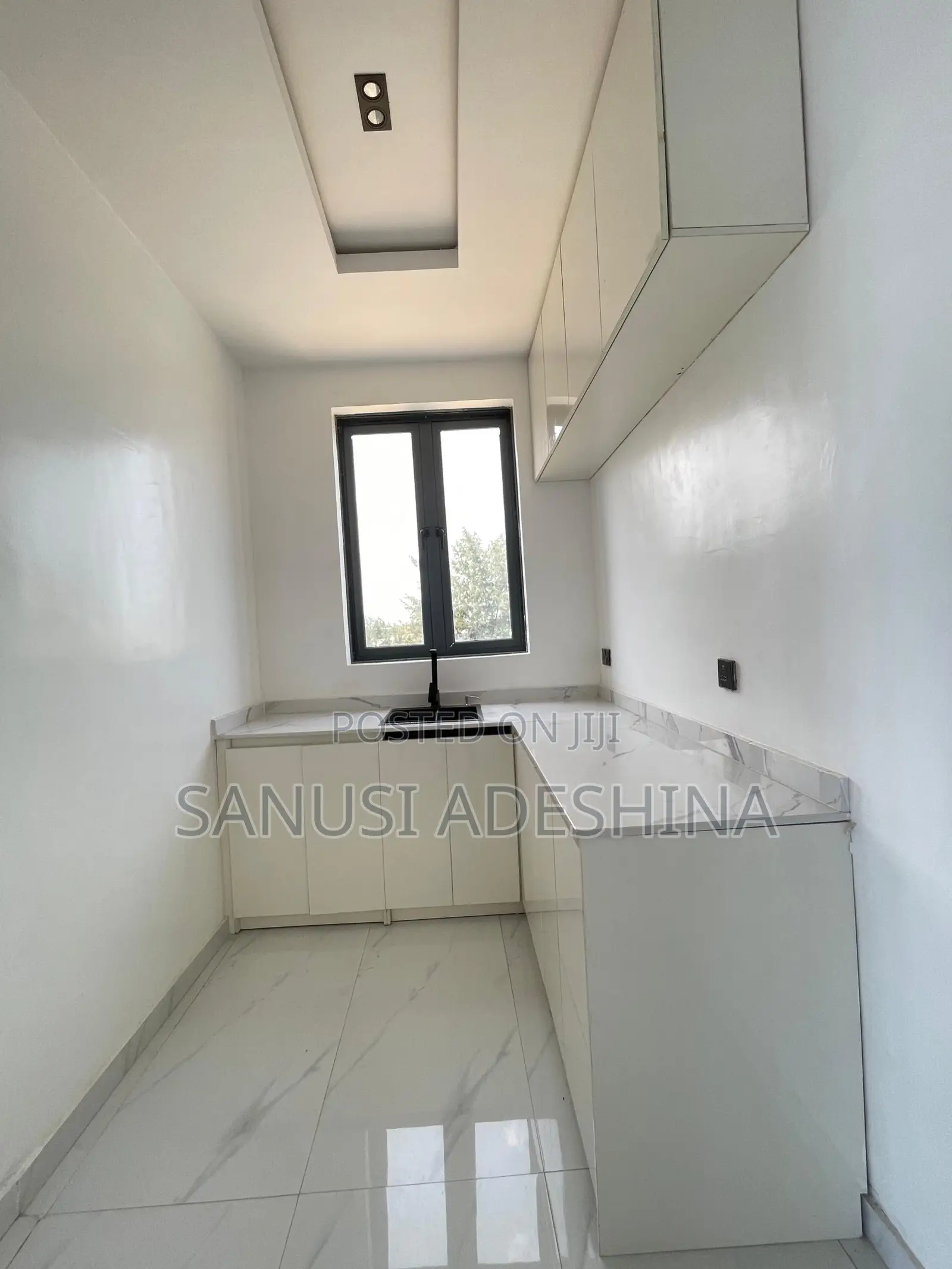3bdrm Block of Flats in Jahi Gilmore for sale