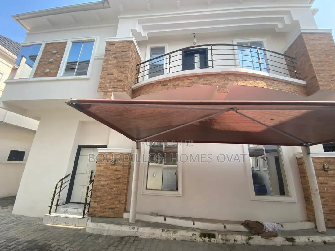 5bdrm Duplex in Lekki for sale