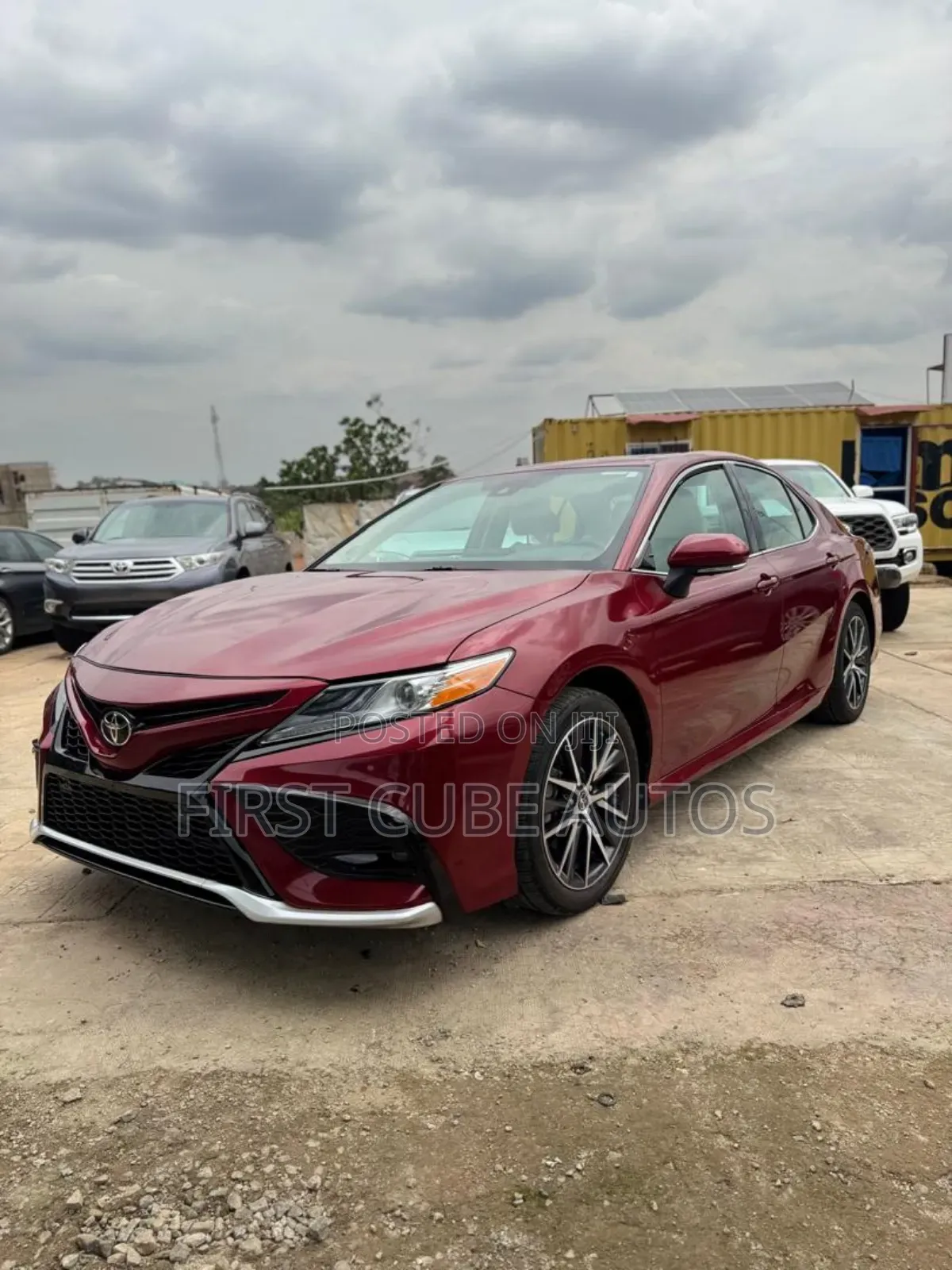 Toyota Camry XSE 2022 Red