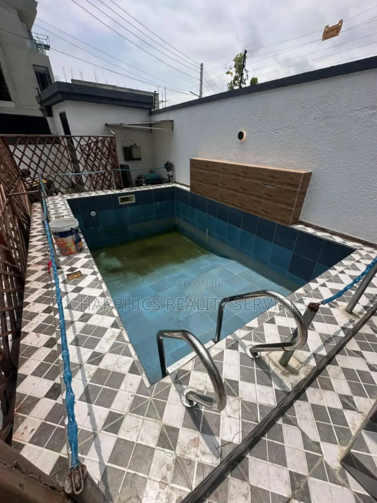 5bdrm Duplex in Lekki, Osapa london for sale