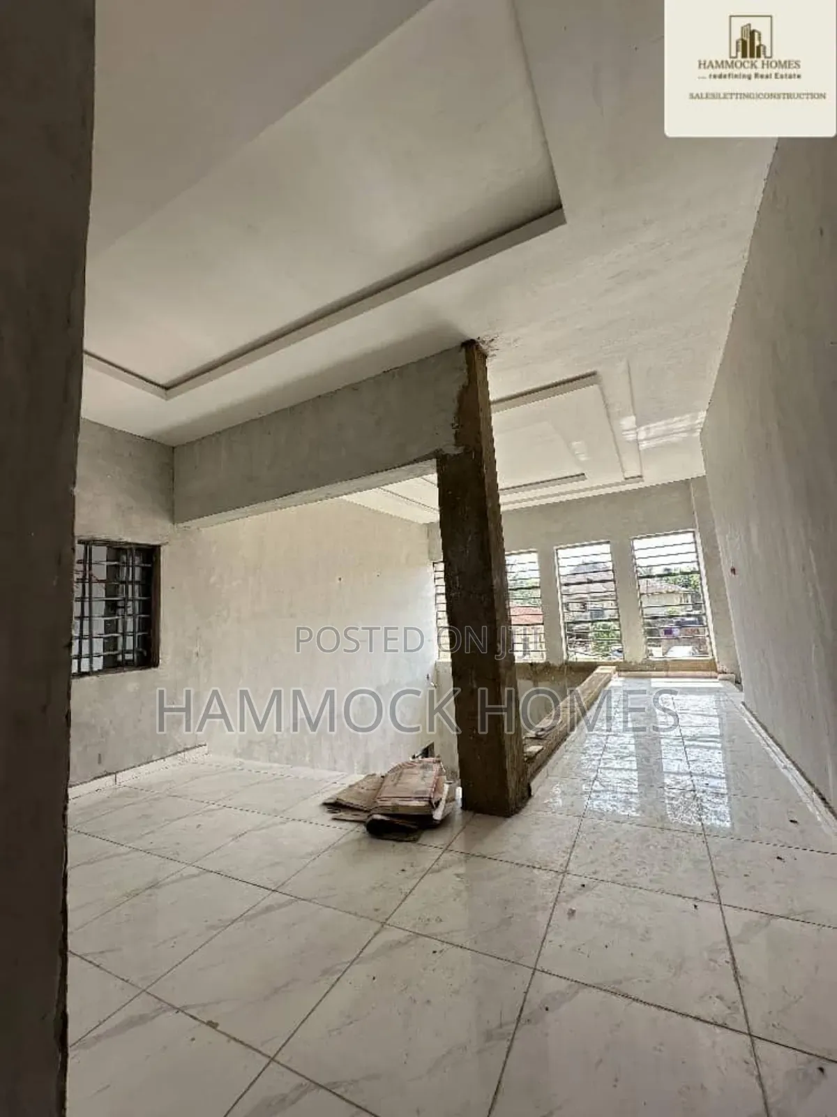5bdrm Duplex in Ile-Tuntun Estate, Jericho for sale