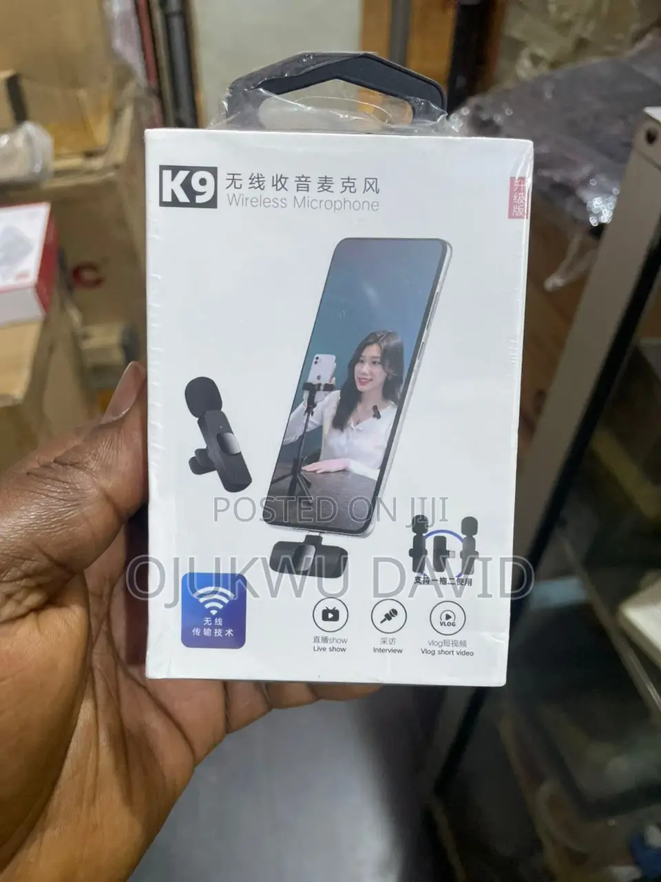  Dual Wireless Lapel Microphone