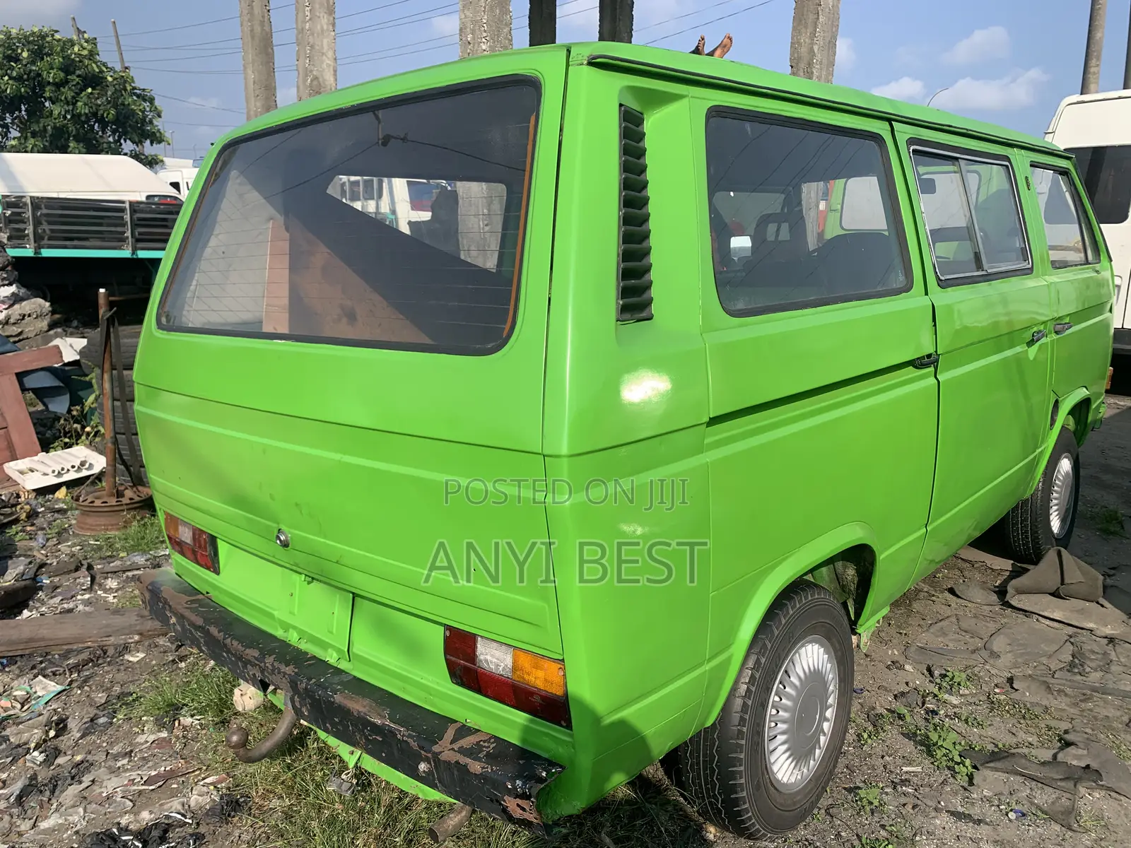 Volkswagen Transporter 2000 Green