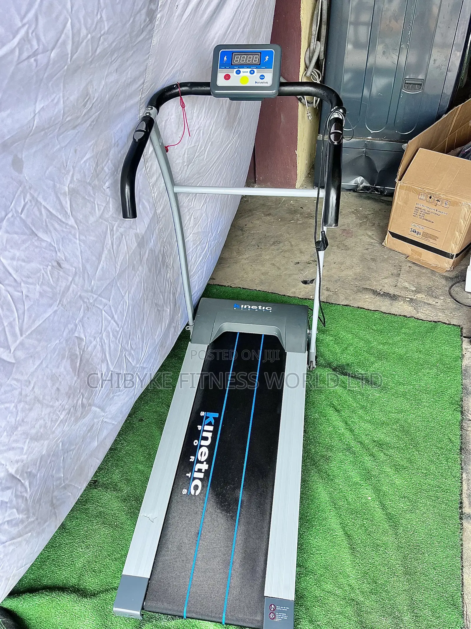 2.5hp Kinetic Fitness Treadmill