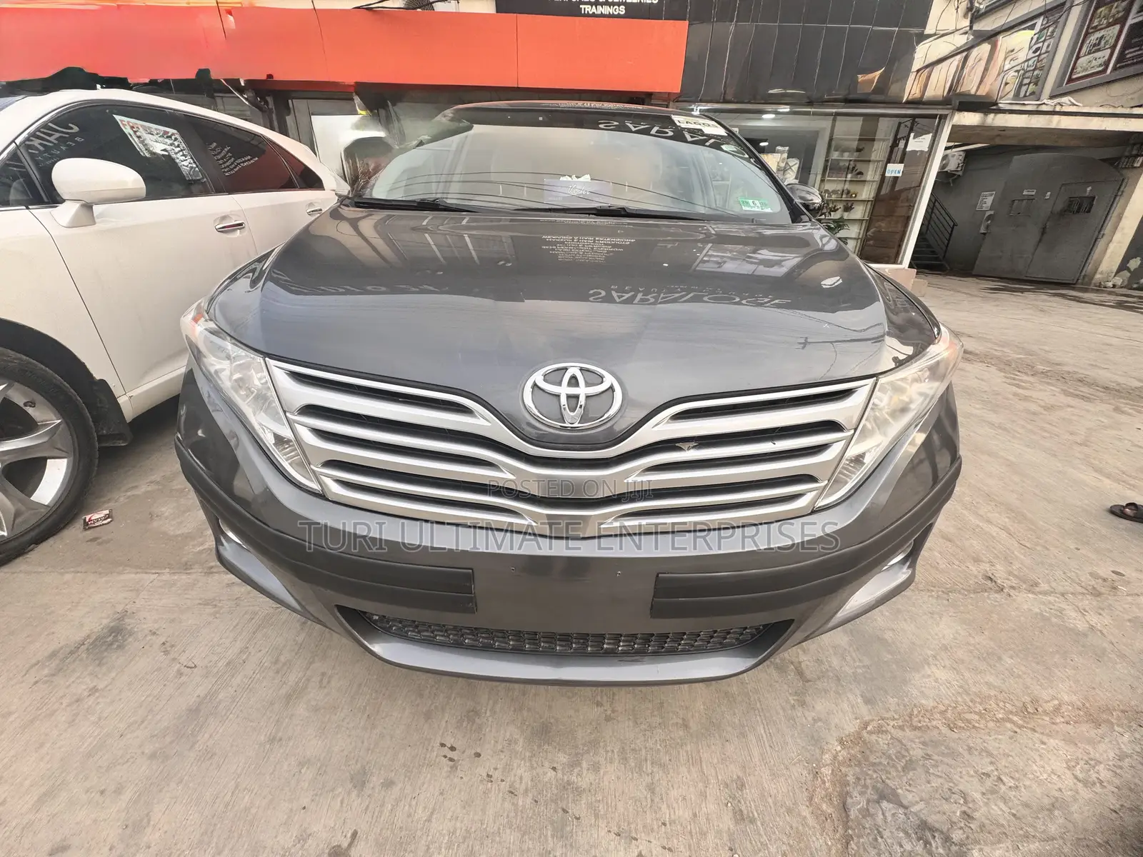 Toyota Venza V6 AWD 2012 Gray