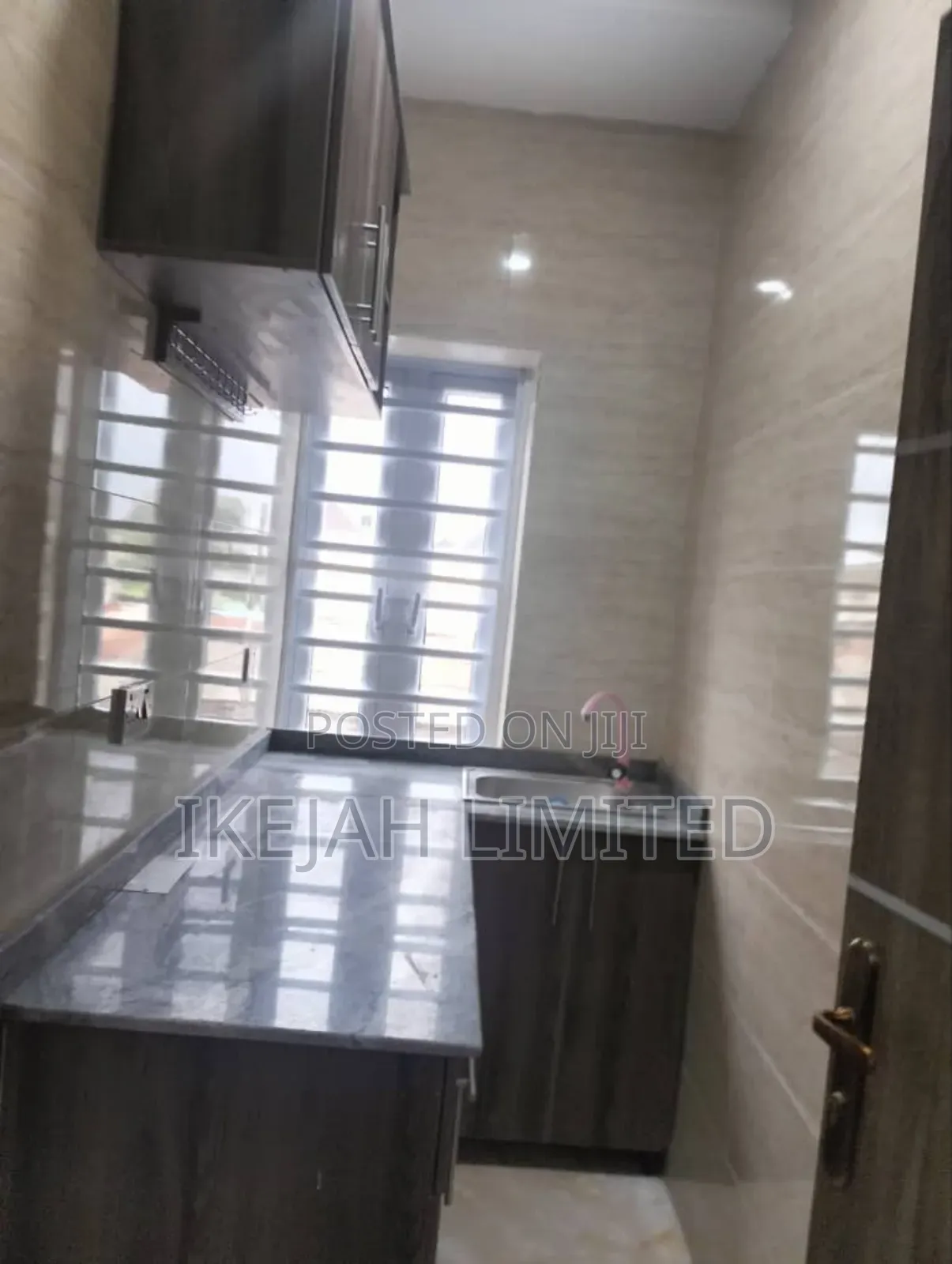 4bdrm Duplex in Magodo, GRA Phase 1 for rent