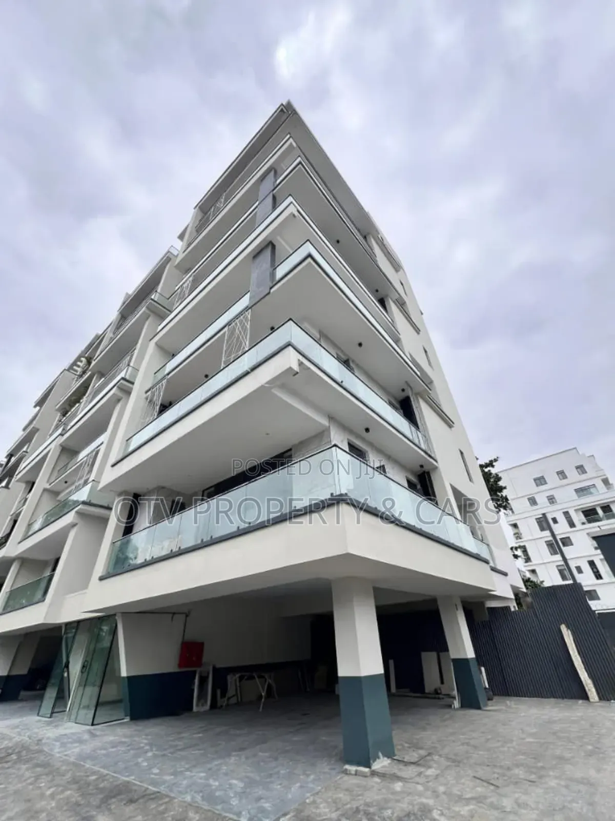 4bdrm Maisonette in Ikoyi for rent