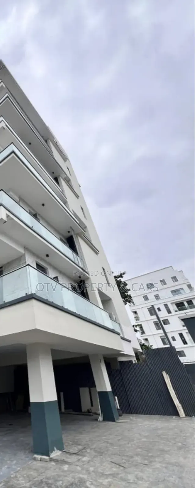 4bdrm Maisonette in Ikoyi for rent