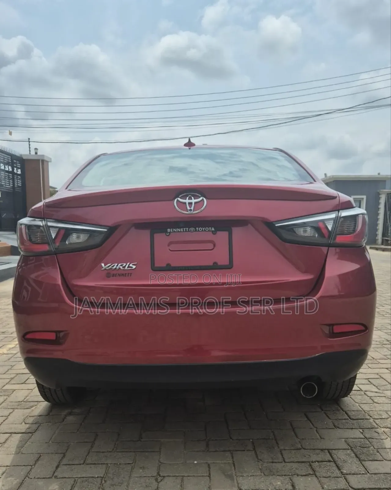 Toyota Yaris LE Sedan 4dr 2019 Red