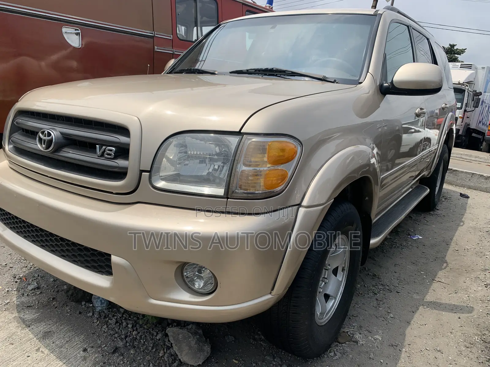 Toyota Sequoia Limited 4dr SUV 4WD (4.7L 8cyl 4A) 2004 Gold
