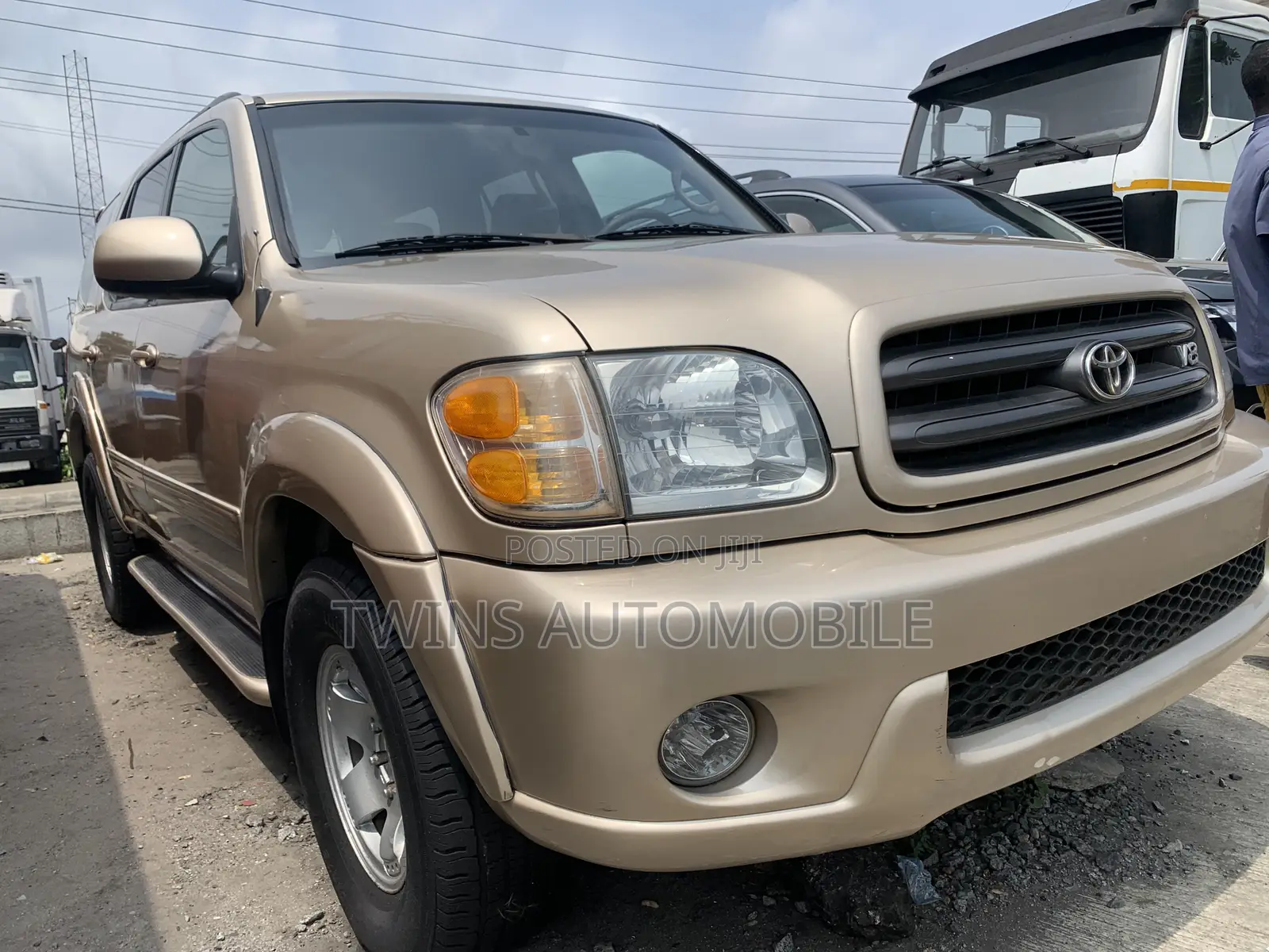 Toyota Sequoia Limited 4dr SUV 4WD (4.7L 8cyl 4A) 2004 Gold