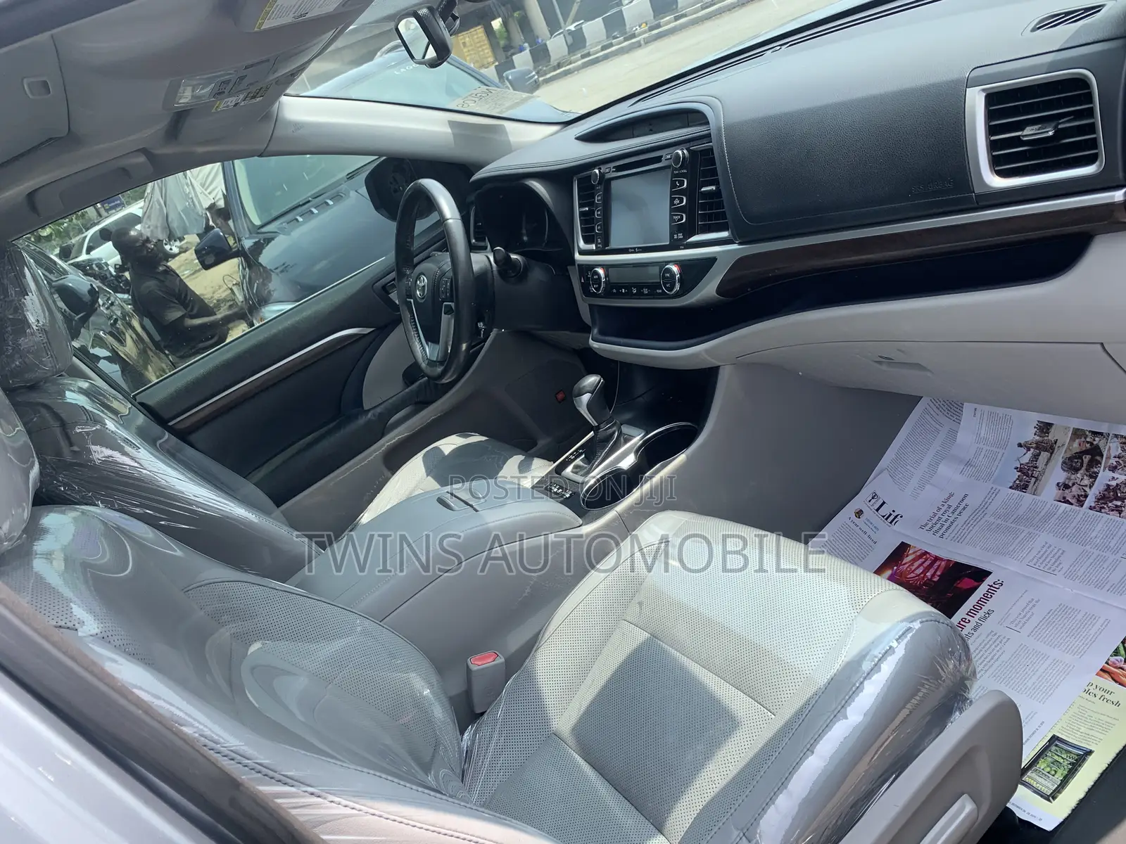 Toyota Highlander Limited 4dr SUV AWD (3.5L 6cyl 6A) 2015 Silver