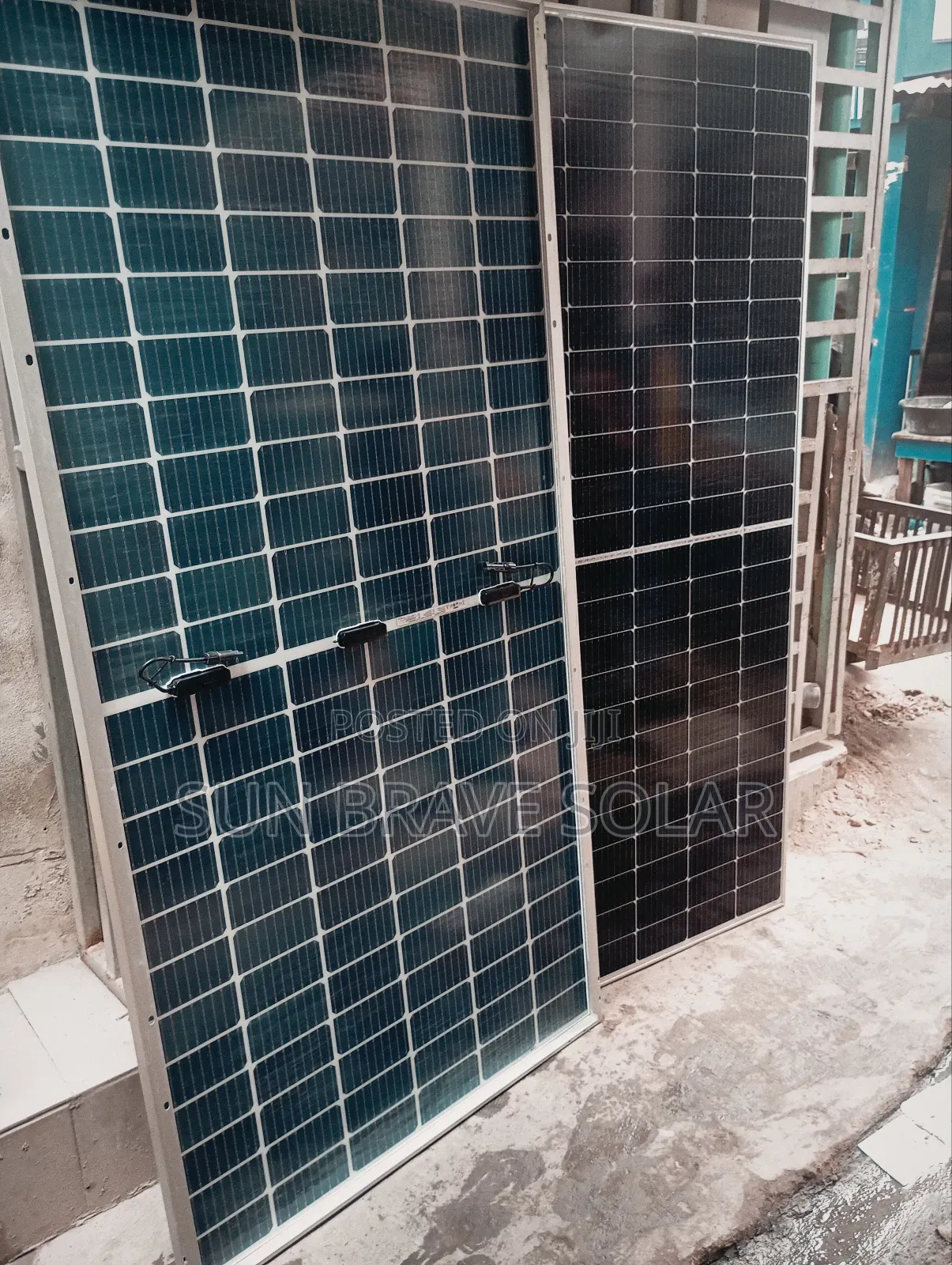 Mono Solar Panels 550w Jinko Very Much Available