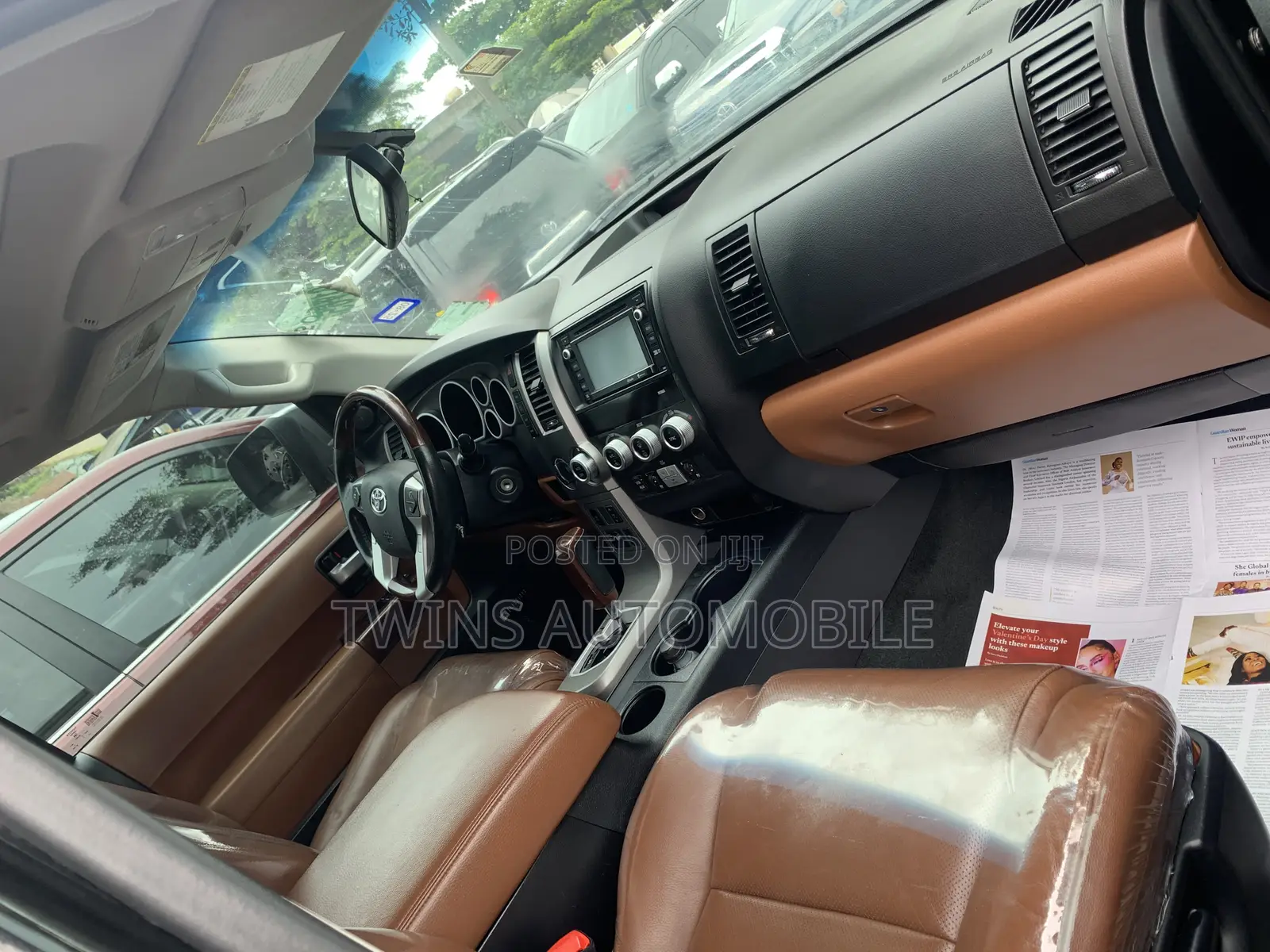 Toyota Sequoia Platinum 4x4 2018 Black