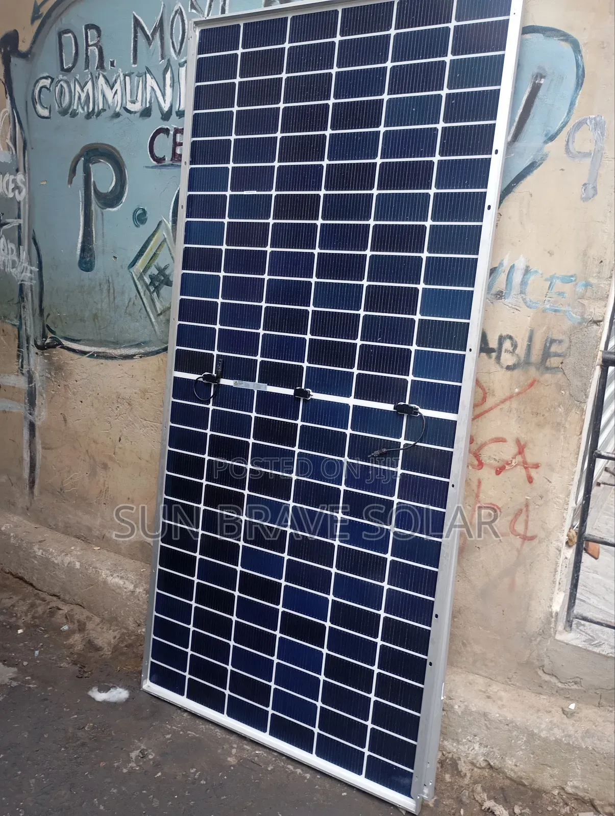 580w Jinko Mono Solar Panels Very Much Available