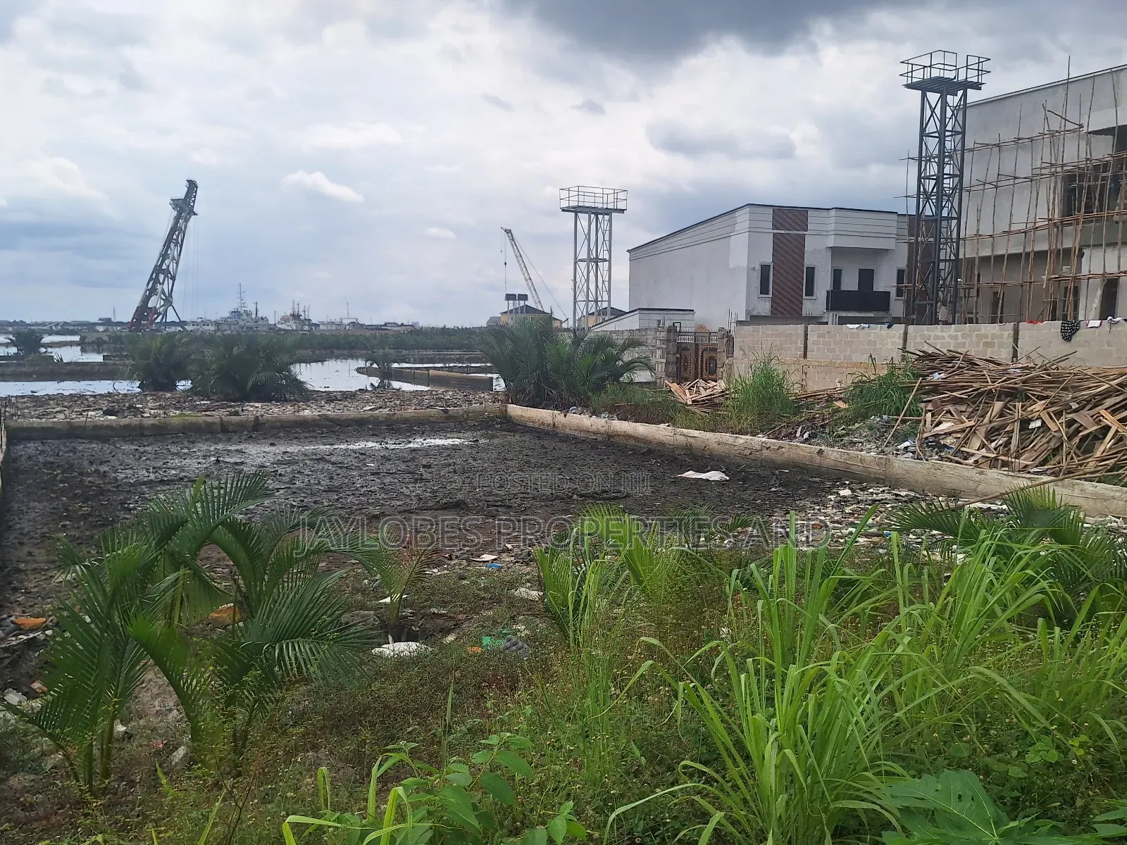 For Sale: The Largest Waterfront in Woji, Port Harcourt