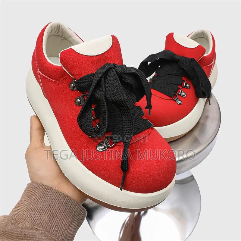 Latest Classic Design Sneakers for Men