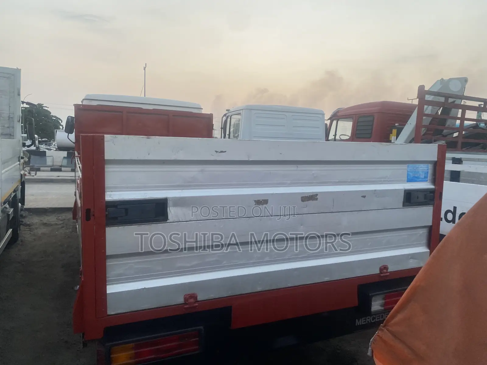 Foreign Used 608 Trucks