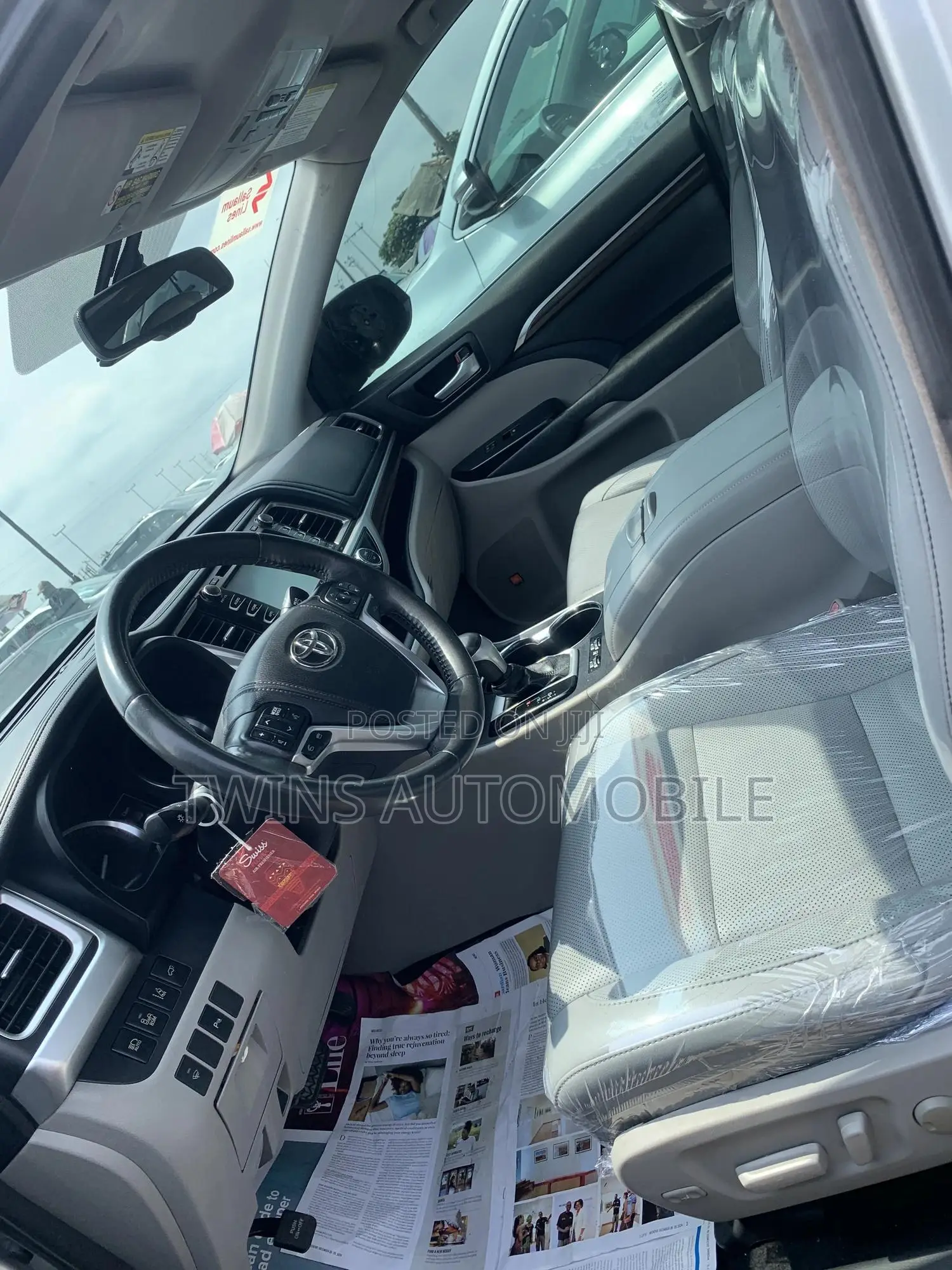 Toyota Highlander Limited 4dr SUV AWD (3.5L 6cyl 6A) 2015 Silver