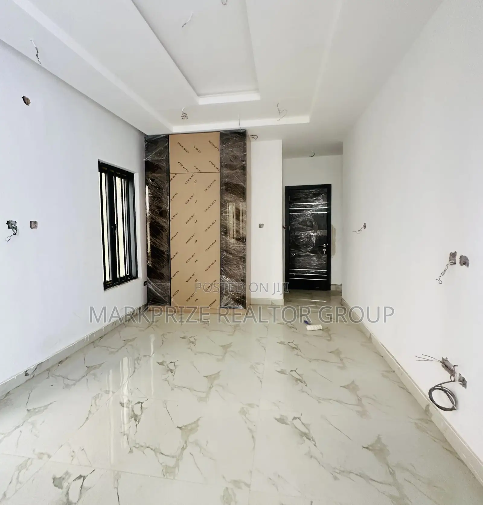 5bdrm Duplex in Ikeja Gra Lagos for sale