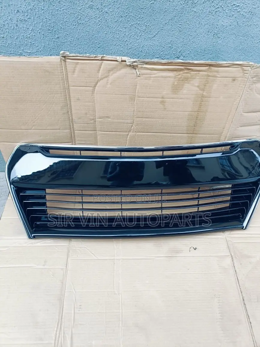 Down Grill For Corolla 2014 Se (Sports Edition)