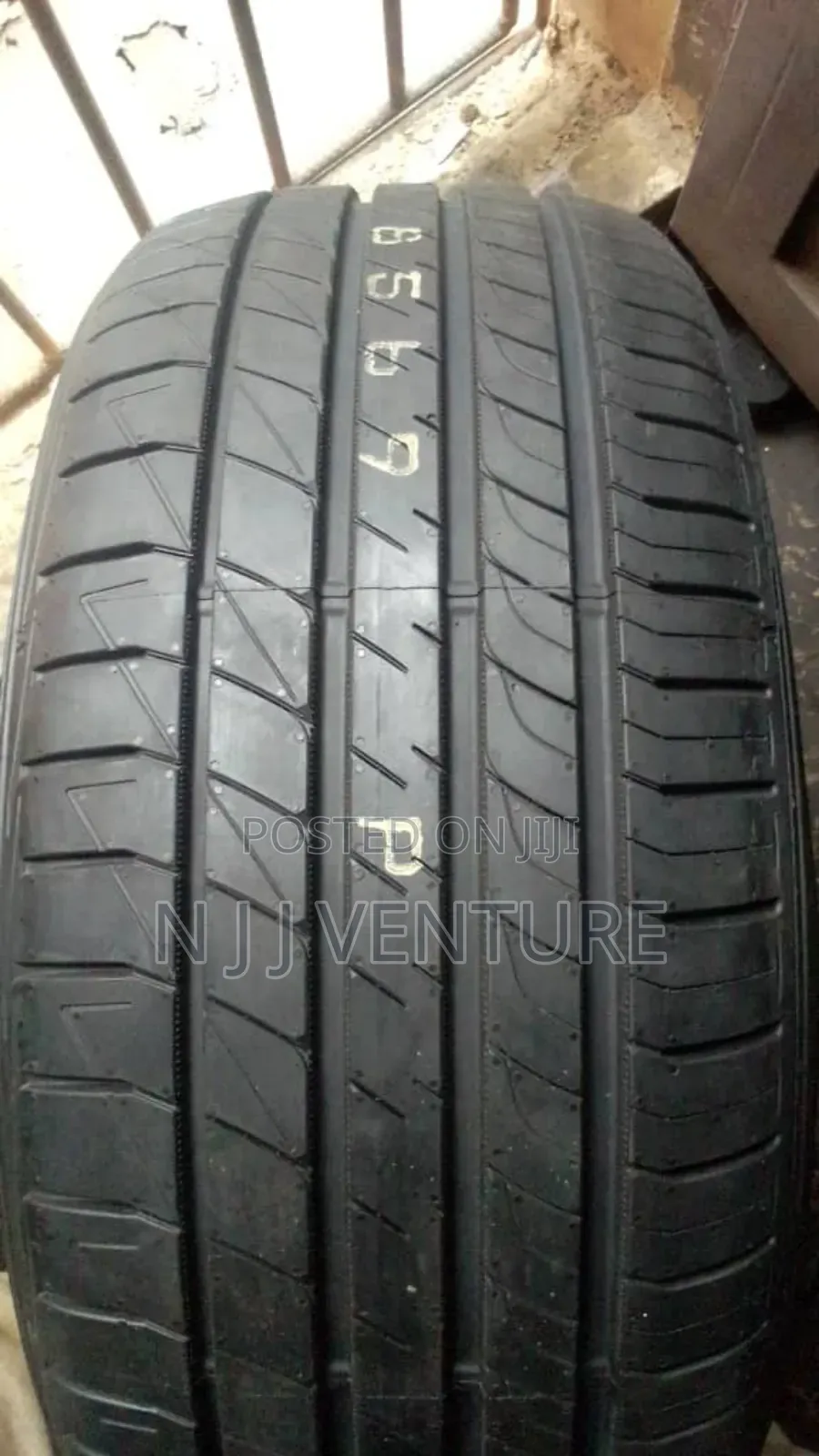 225 45 R19 Brandnew Non China