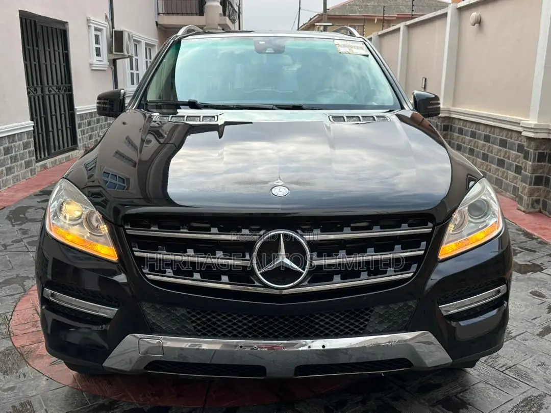 Mercedes-Benz M Class 2012 Black