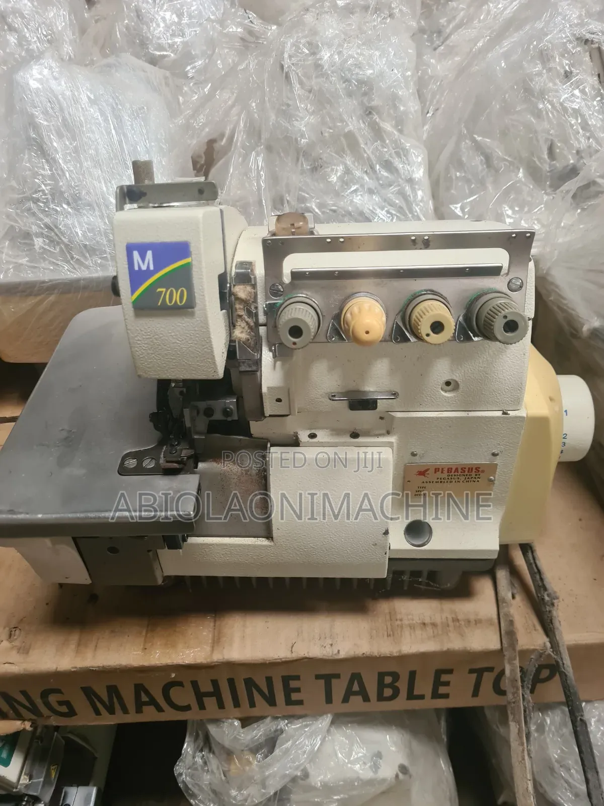 Direct Tokunbo Four Thread Weaving/Overlock Machine