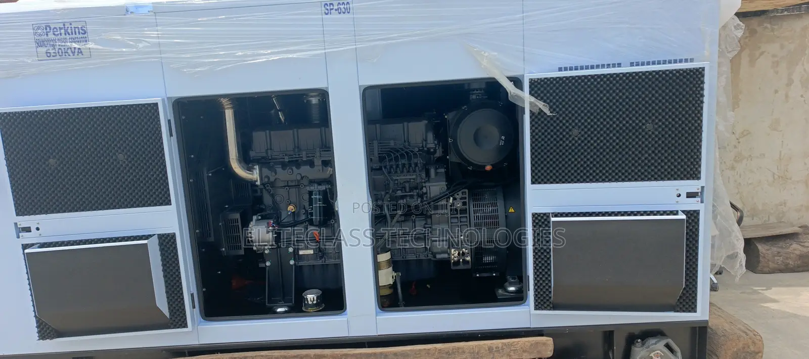 Ultra Quiet 630kva Perkins Soundproof Generator