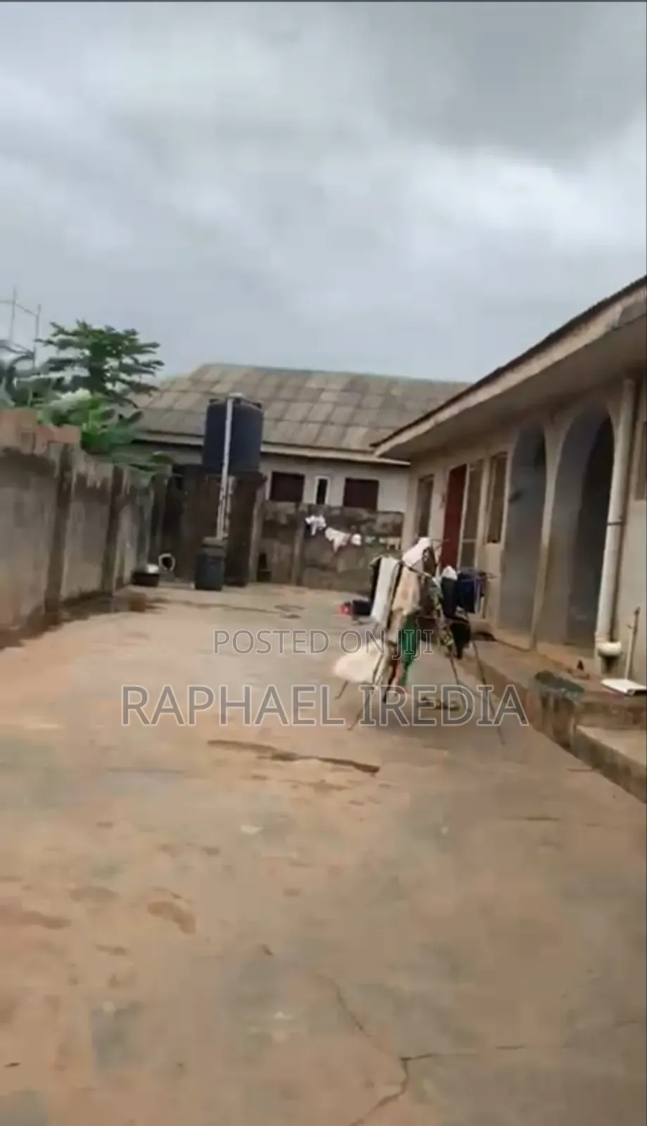 7bdrm Bungalow in Radiusman, Ipaja for sale