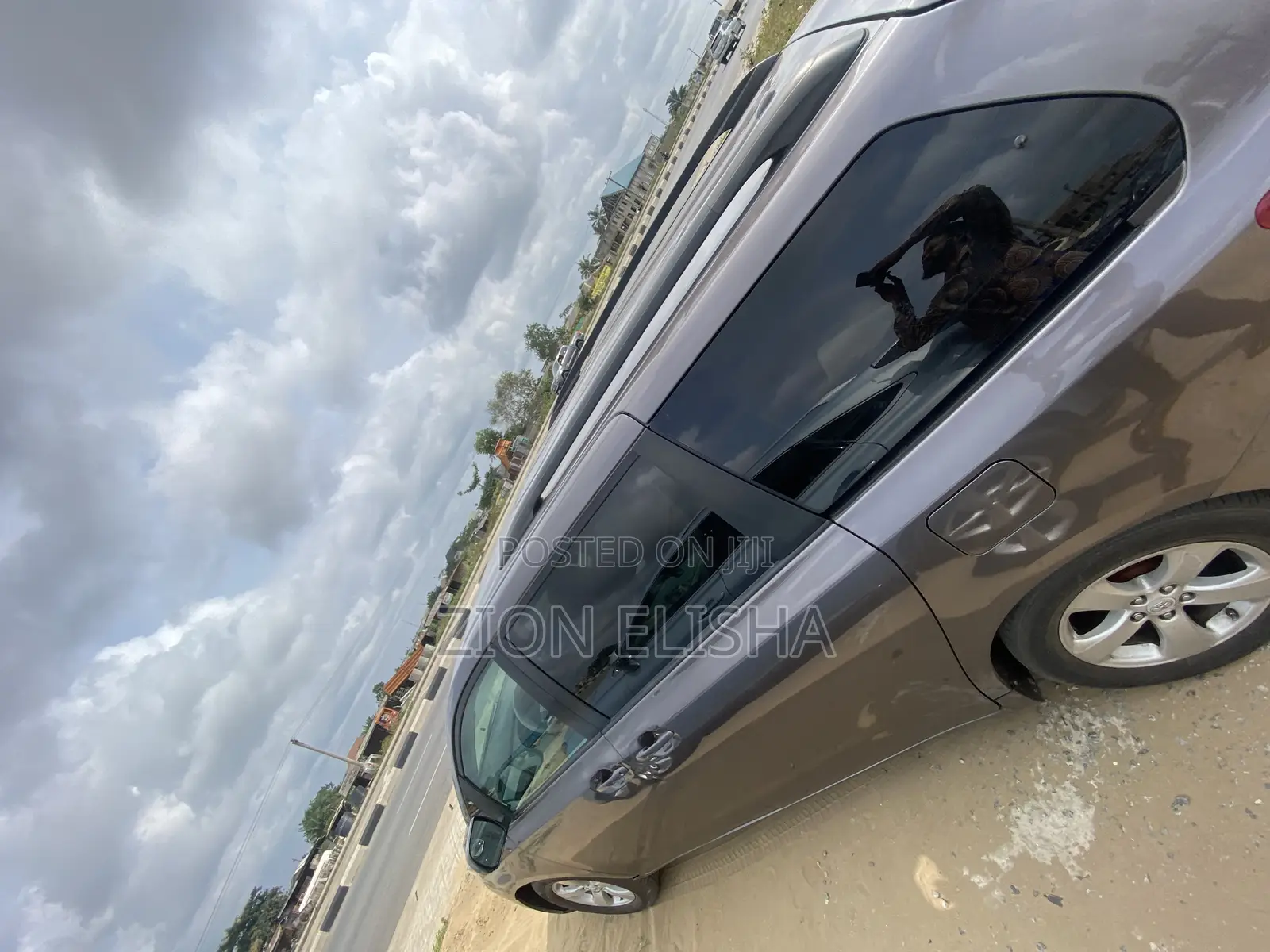 Toyota Sienna LE 8 Passenger 2011 Gray