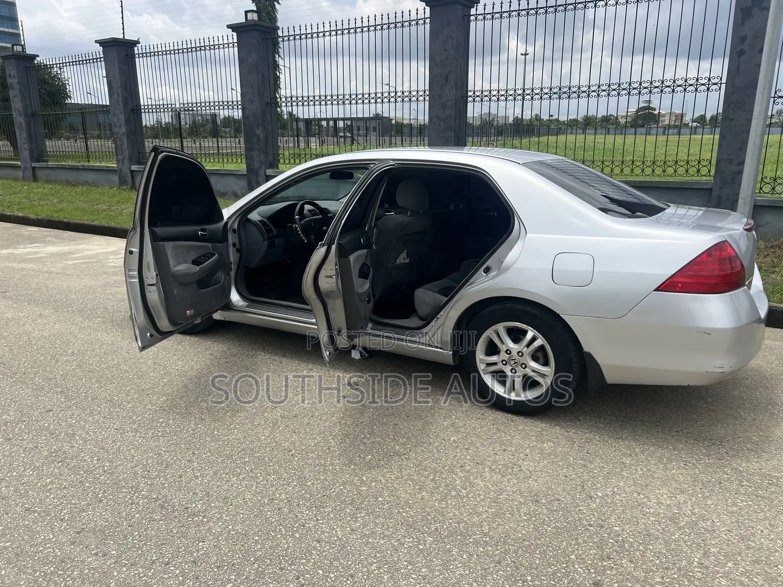 Honda Accord 2007 Silver