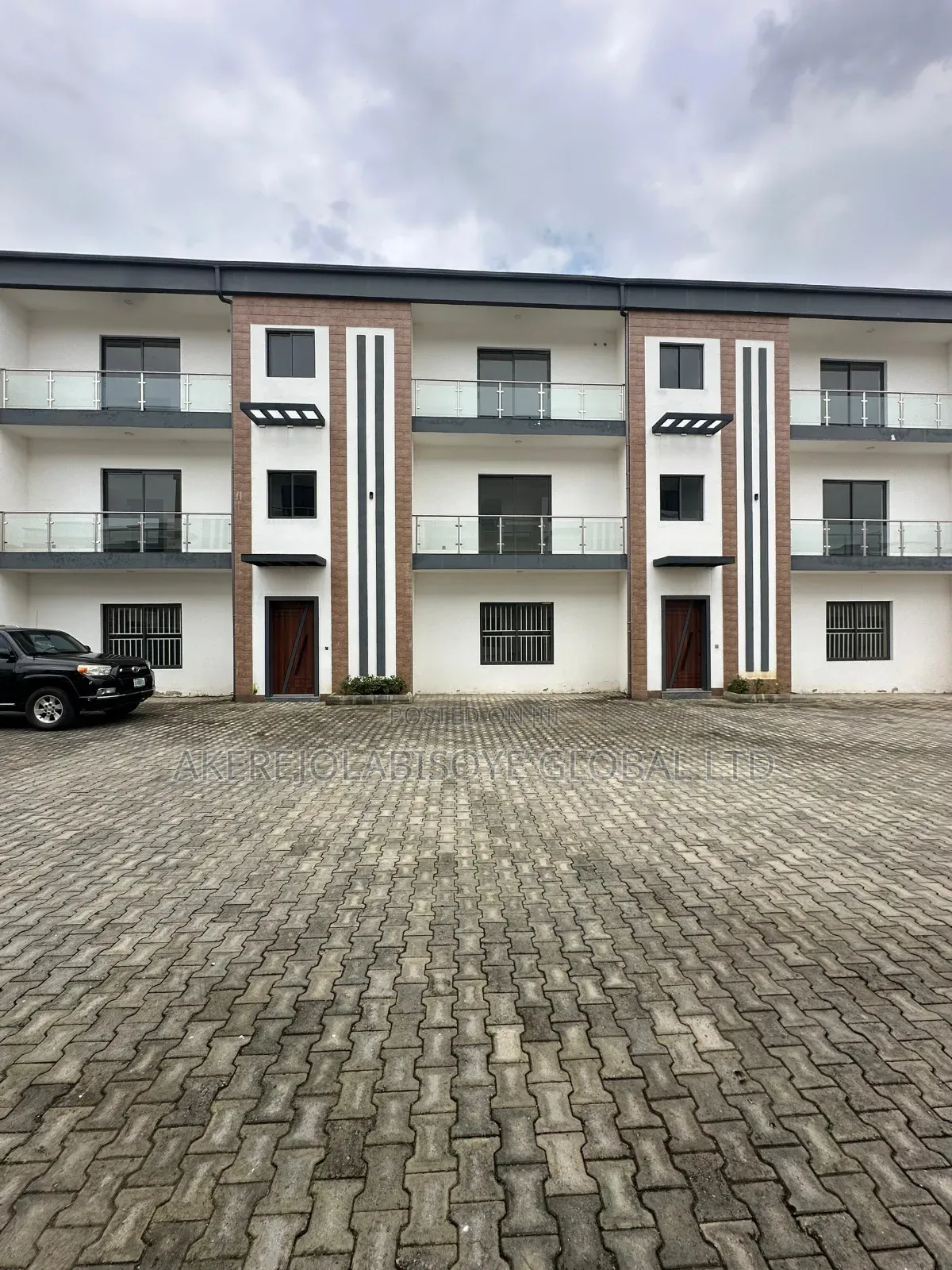 5bdrm Townhouse/Terrace in Jahi Gilmore for sale