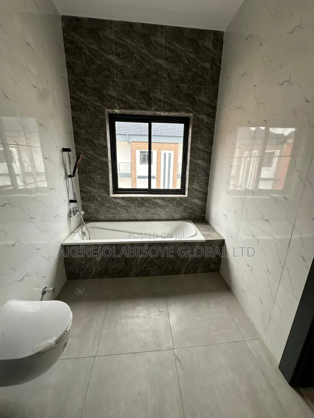 5bdrm Townhouse/Terrace in Jahi Gilmore for sale