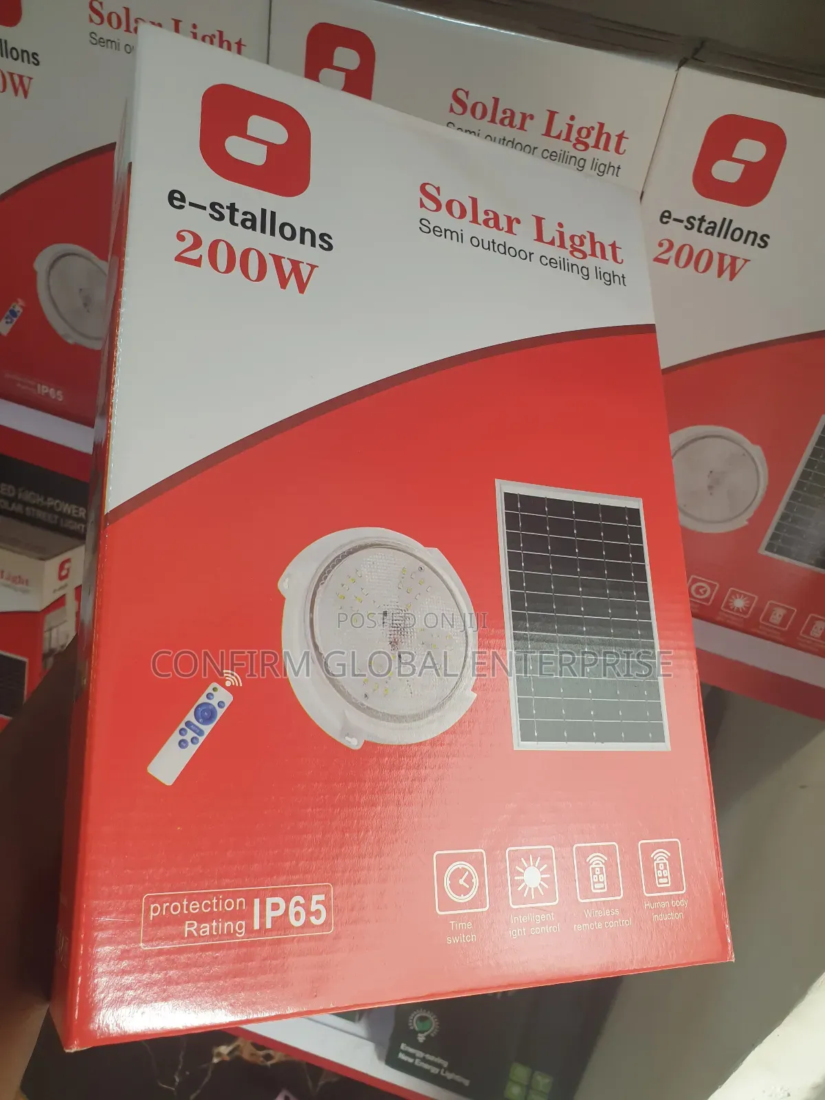 Brand New Solar Ceiling Light With Panel and Remote 200watts