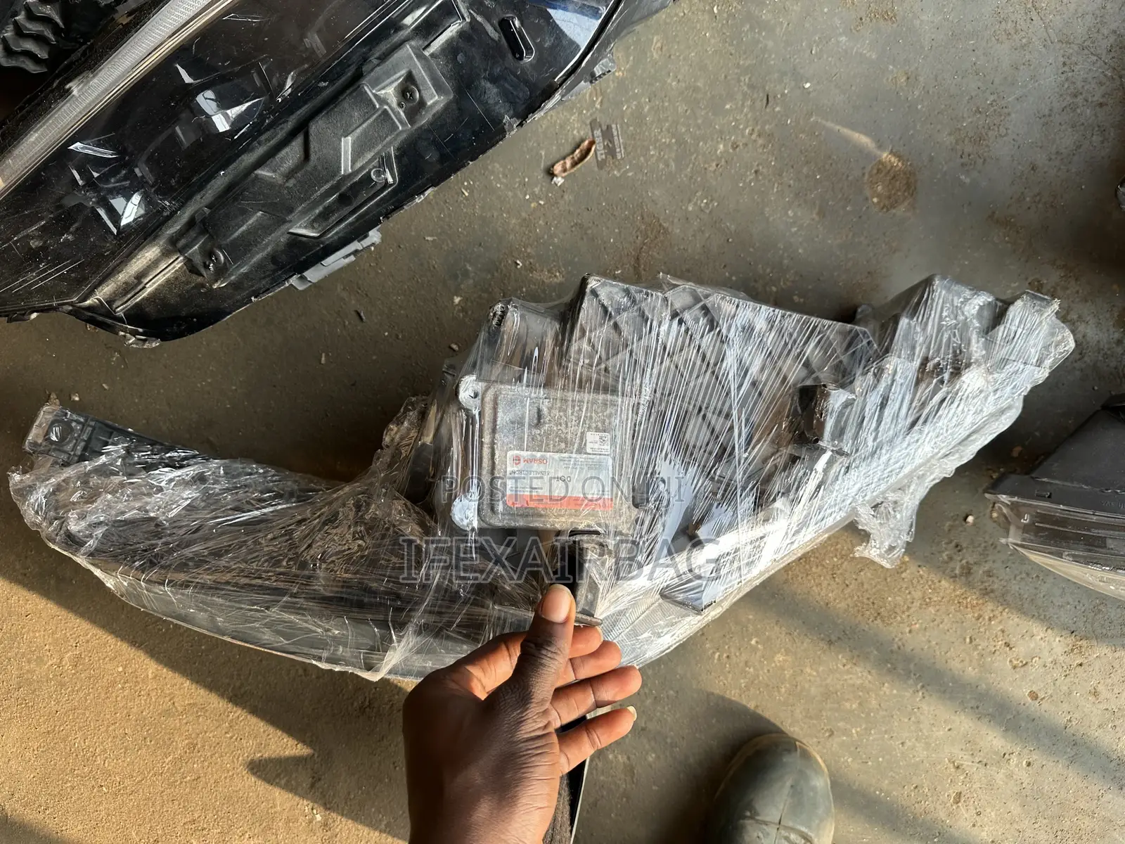 Full Light Sonata 2016 Model Left Side Charger