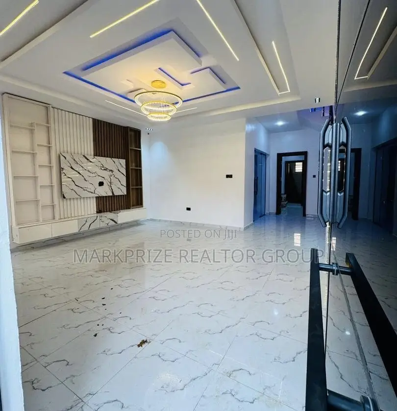 4bdrm Duplex in Ogba Ikeja Lagos for sale