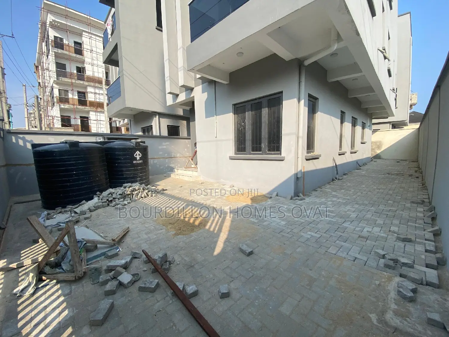 4bdrm House in Lekki Phase 1, Lekki for sale