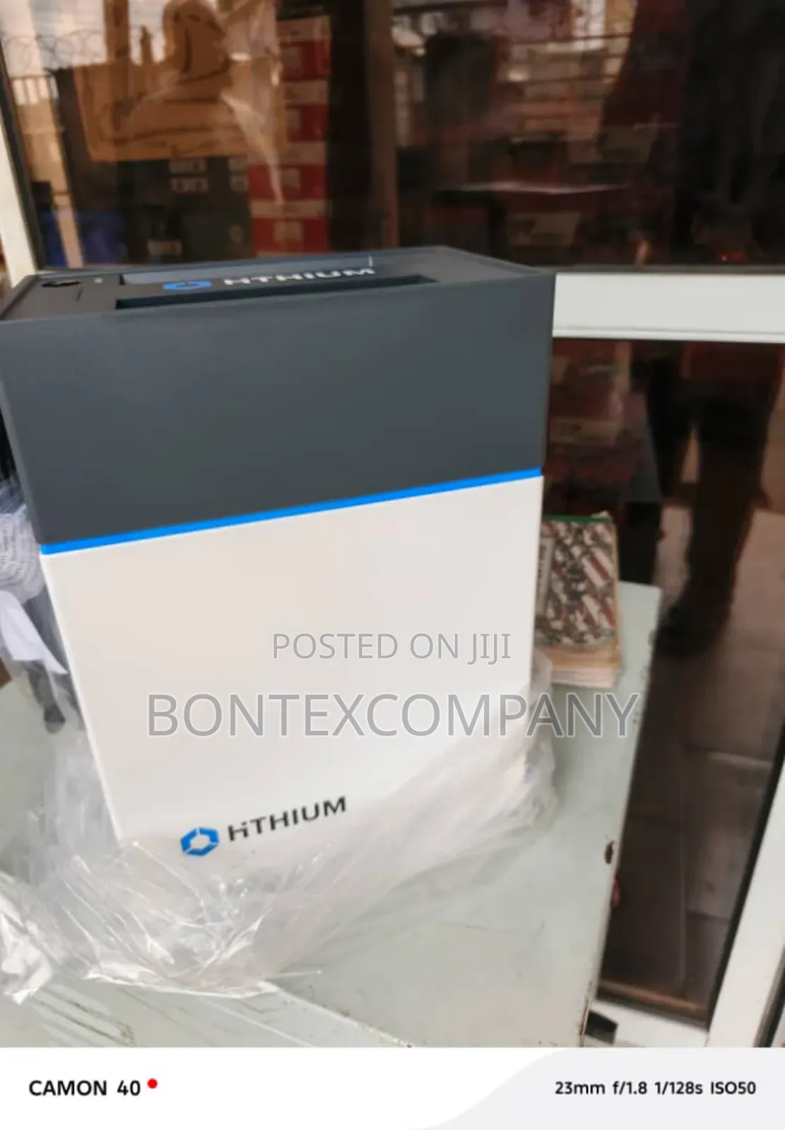 1 Kva Inverta Generator 
Liuthum Battery