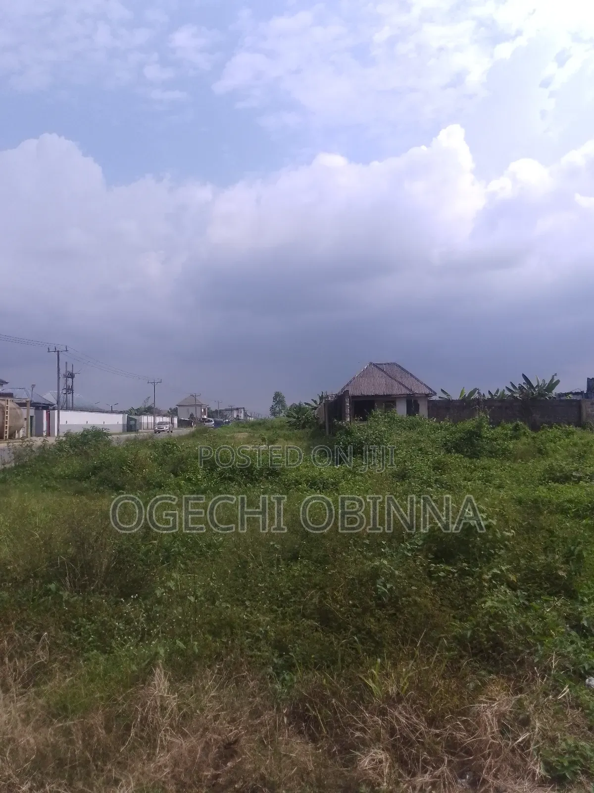 Distress Genuine Plots 4 Sale on the ENEKa- Igwuruta Major Tarred Road