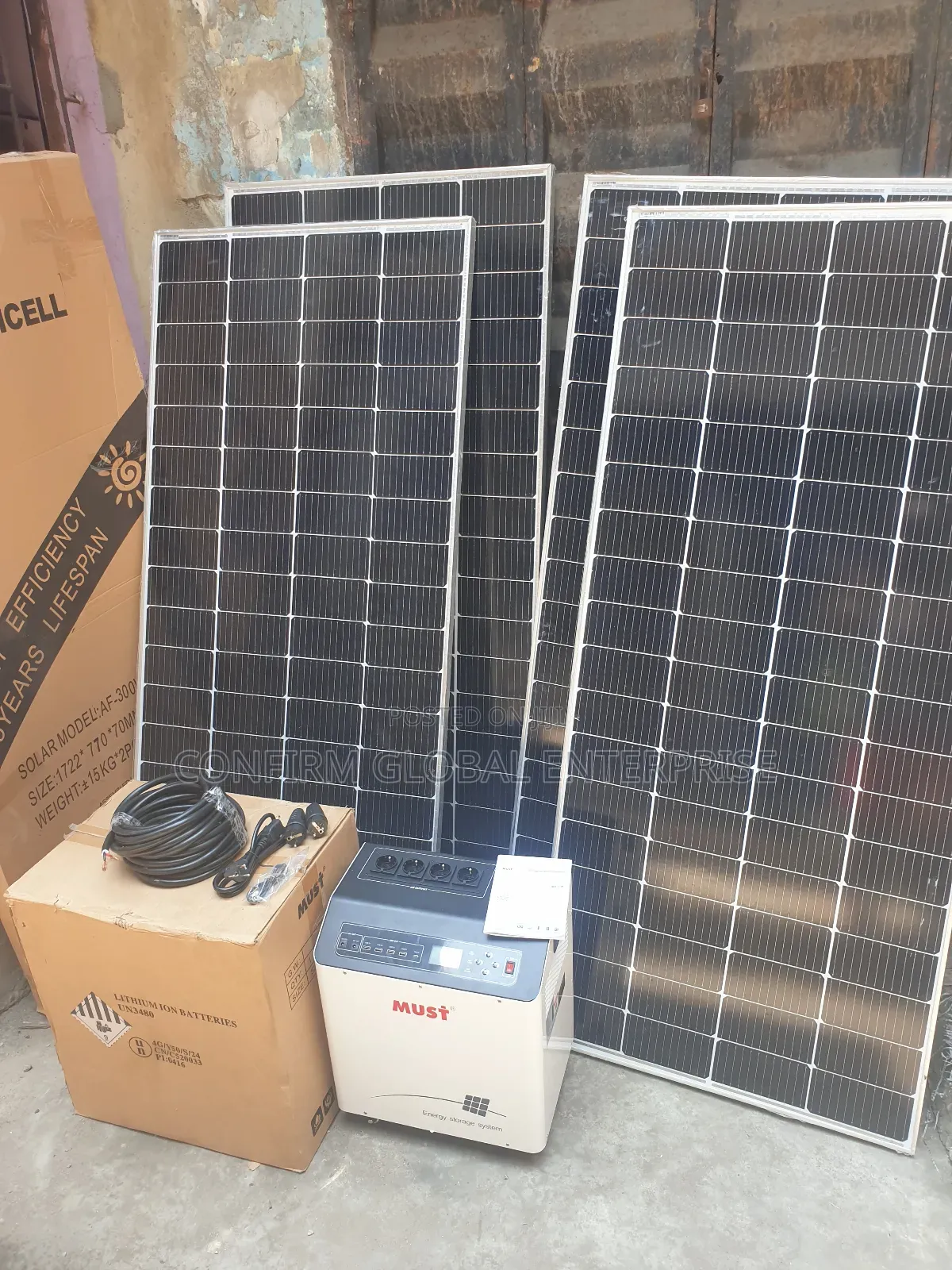 Complete 3kwh Solar Generator With 4 Solar Panels