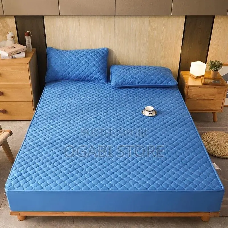 Plane Waterproof Bedspread [6by6, 6by7,5by6]