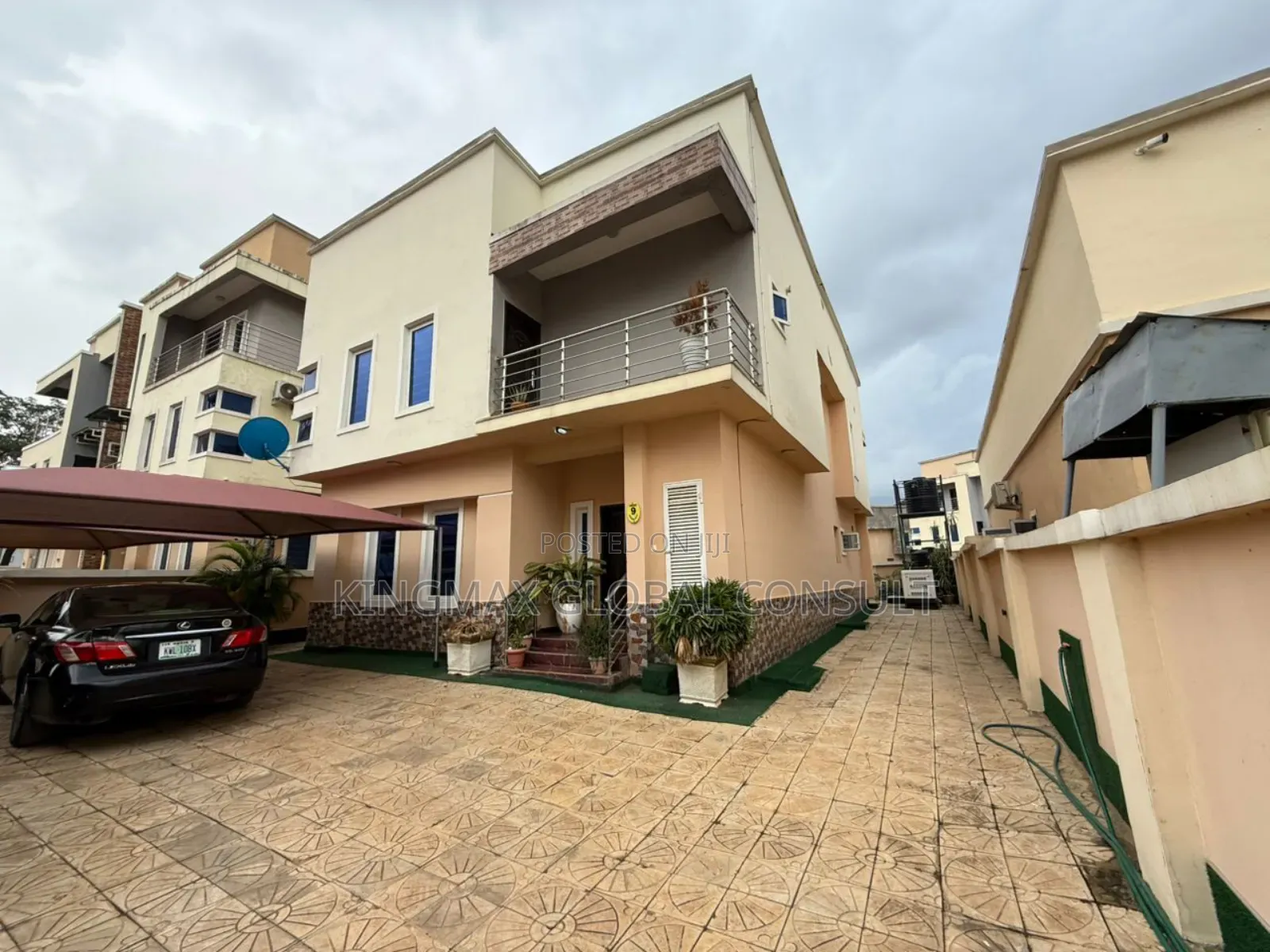 4bdrm Duplex in Mabushi Abuja for sale