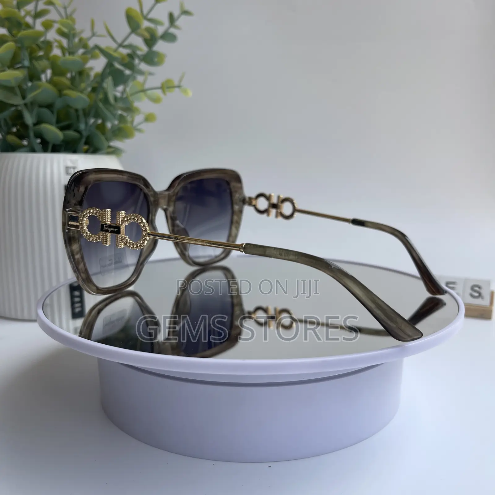 Luxurious Green Salvatore Ferragamo With Gold Accents