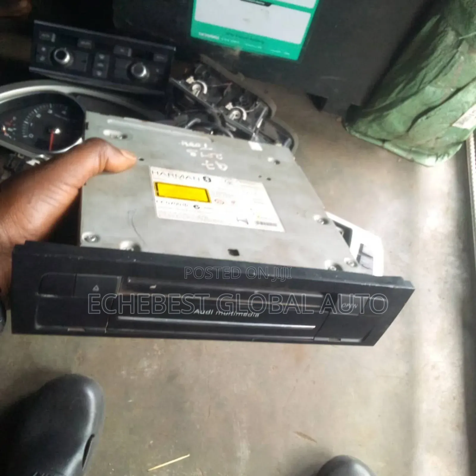Radio Loader Audi Q7 2008-2009-2013 Model