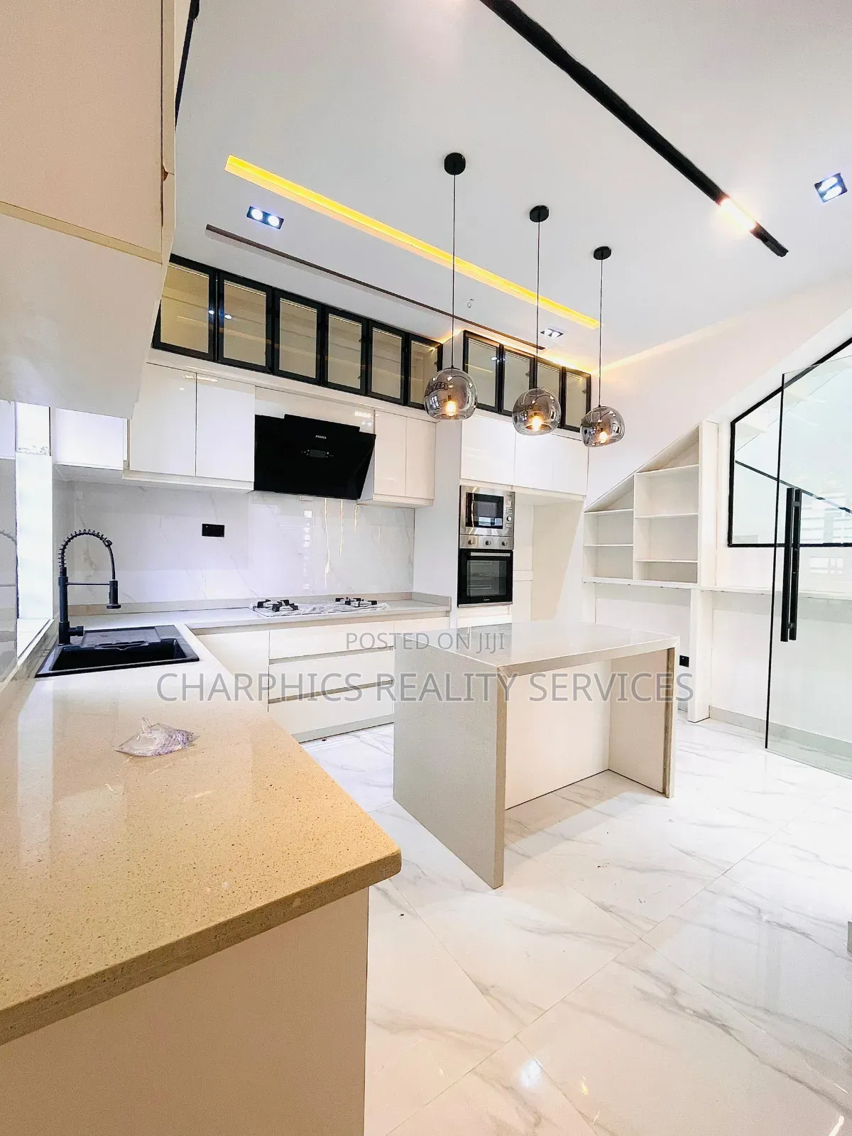 5bdrm Duplex in Ajah for sale