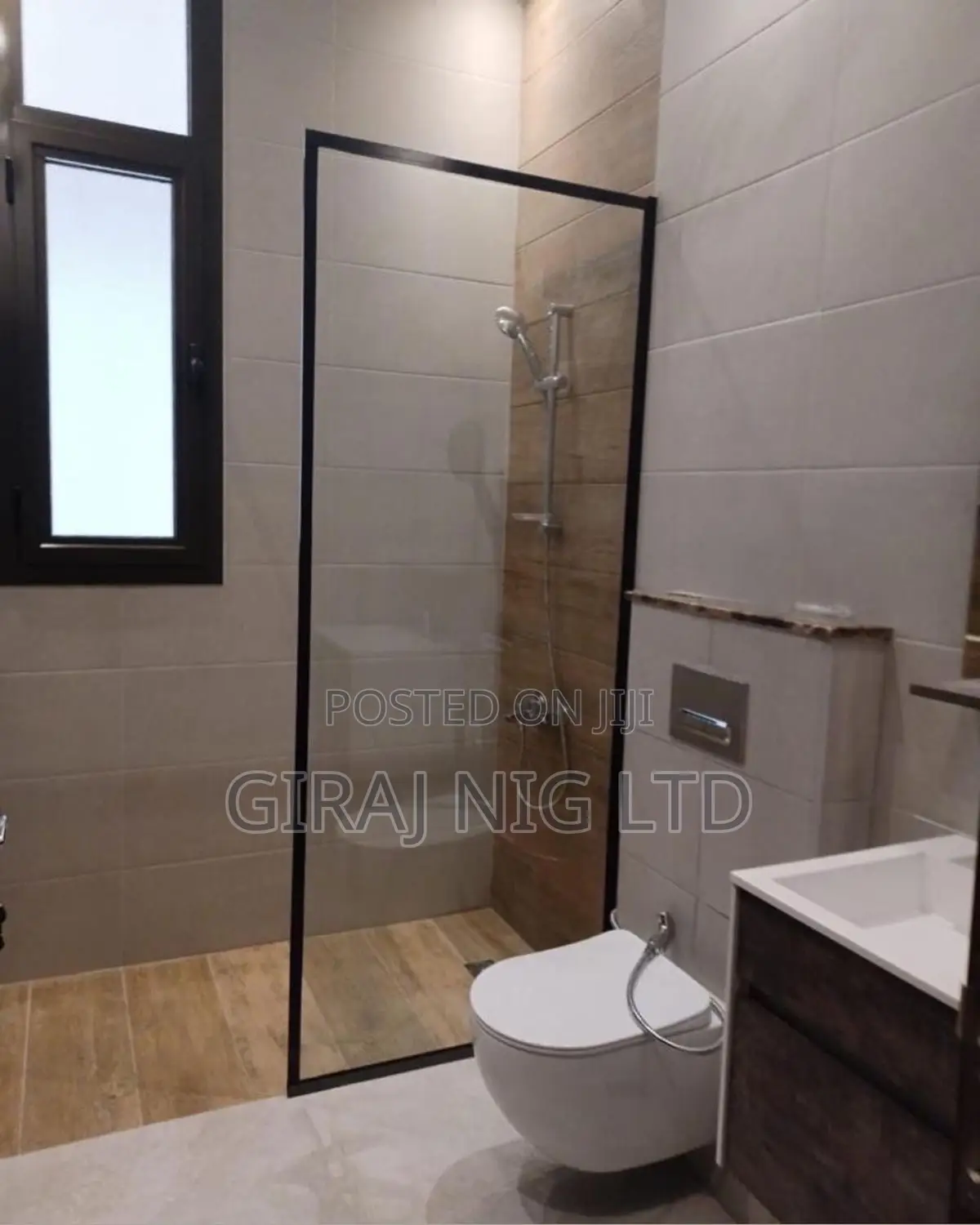 Redefine Your Bath Space With Our Quality Fixed Shower Glass